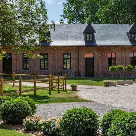 Hotel Haras De Barry Sainghin-en-Mélantois Exterior foto