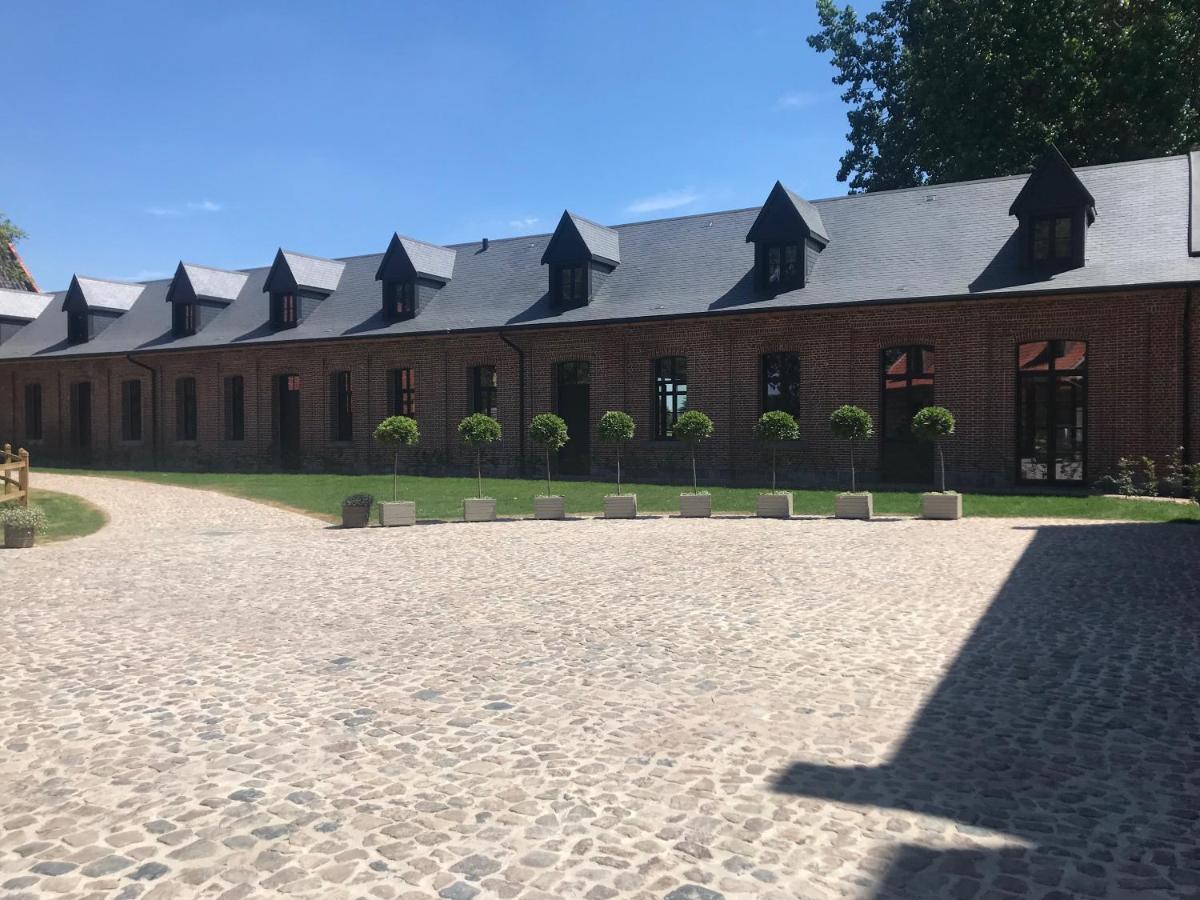 Hotel Haras De Barry Sainghin-en-Mélantois Exterior foto