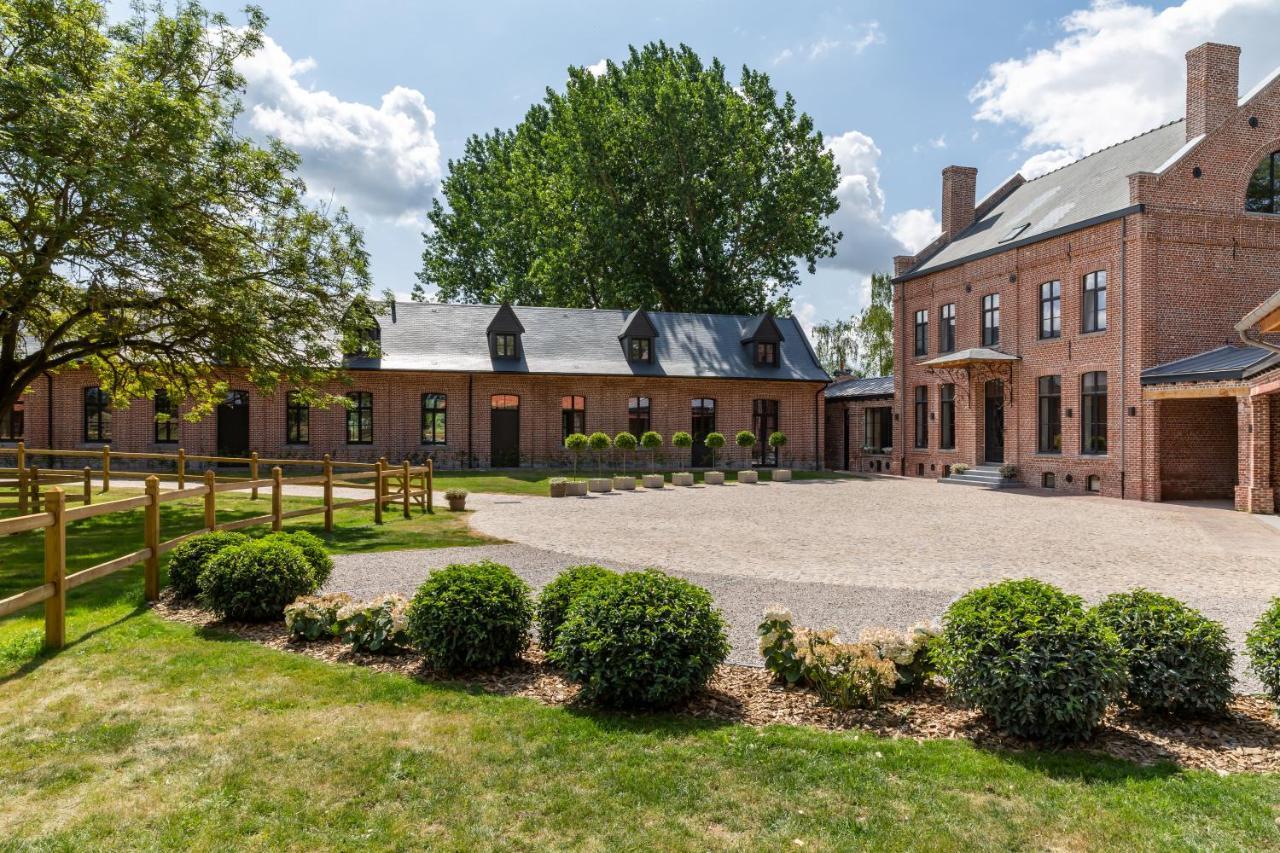 Hotel Haras De Barry Sainghin-en-Mélantois Exterior foto